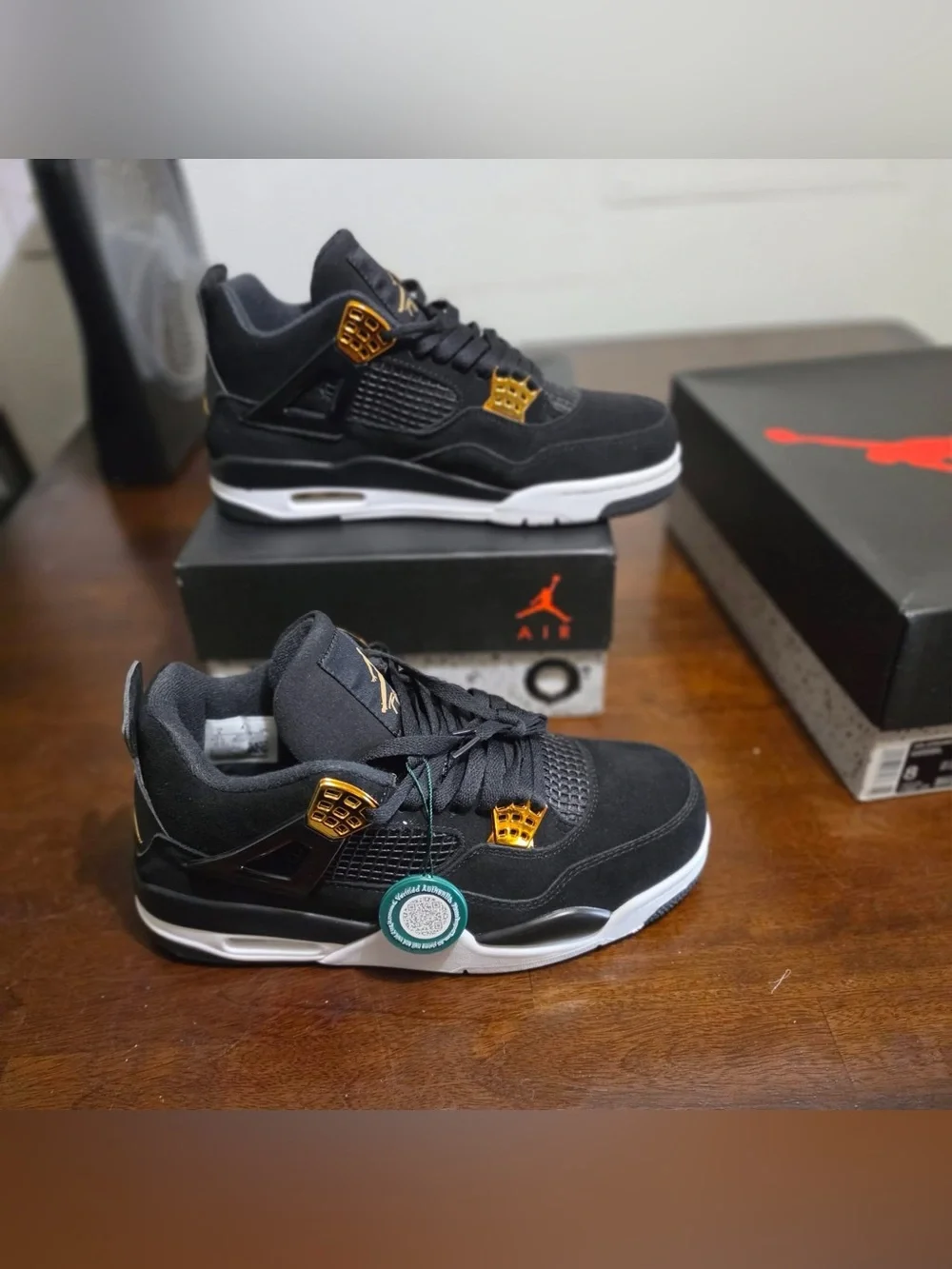 Jordan Retro 4 Royalty Size 8 Men